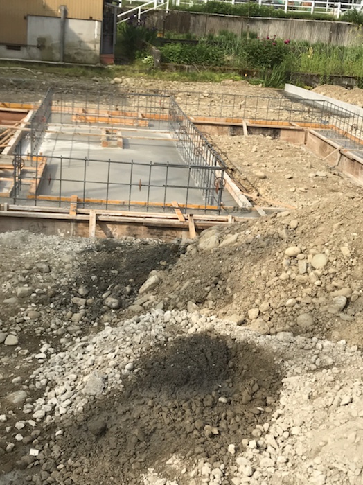 新潟県南魚沼市k様邸コンクリート基礎工事